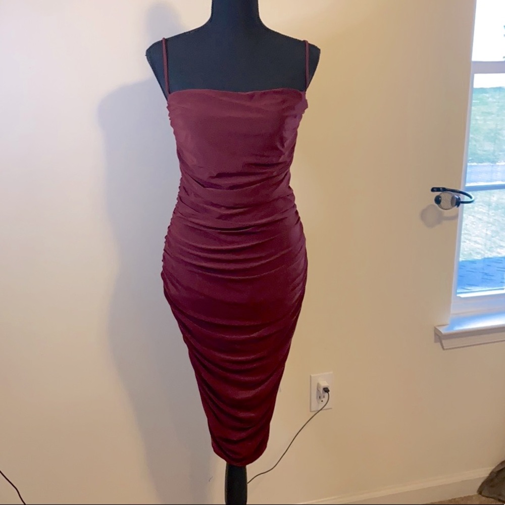 ❌SOLD❌ Windsor ruched bodycon midi dress